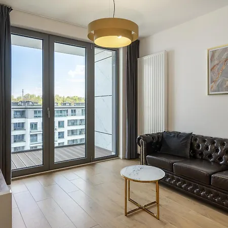 110 Plac Unii - Dla 4 Os Z Miejscem W Hali Garazowej Апартаменты Гдыня