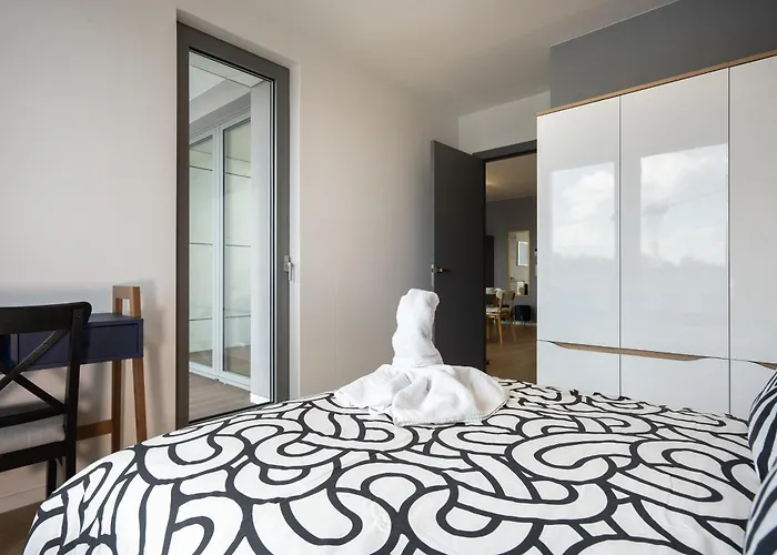 Apartman 110 Plac Unii - Dla 4 Os Z Miejscem W Hali Garazowej *