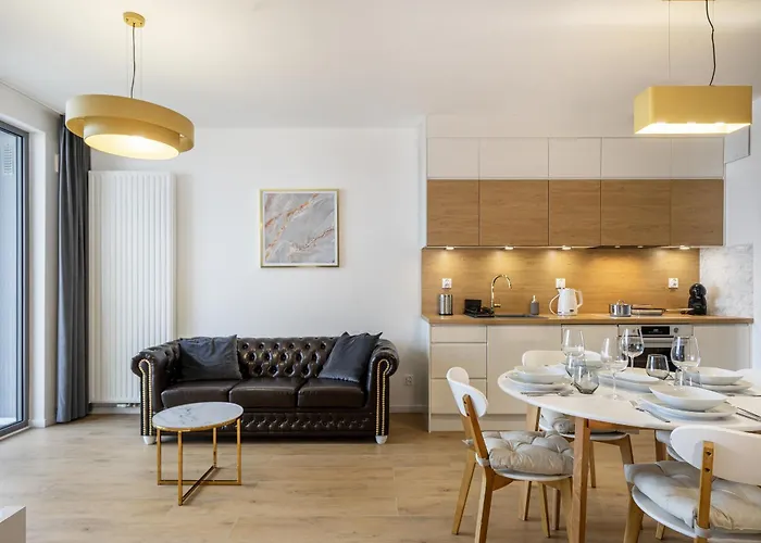 110 Plac Unii - Dla 4 Os Z Miejscem W Hali Garazowej Apartman Gdynia