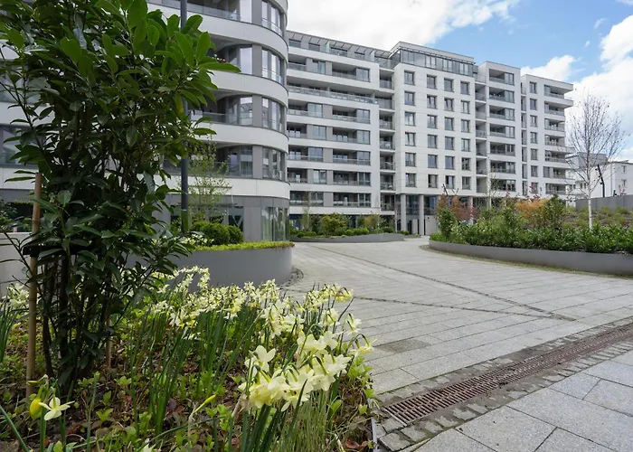 Apartman 110 Plac Unii - Dla 4 Os Z Miejscem W Hali Garazowej