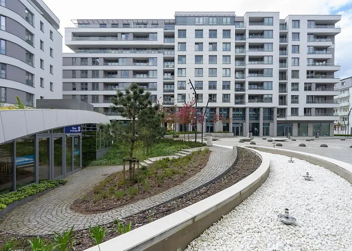 110 Plac Unii - Dla 4 Os Z Miejscem W Hali Garazowej Gdynia